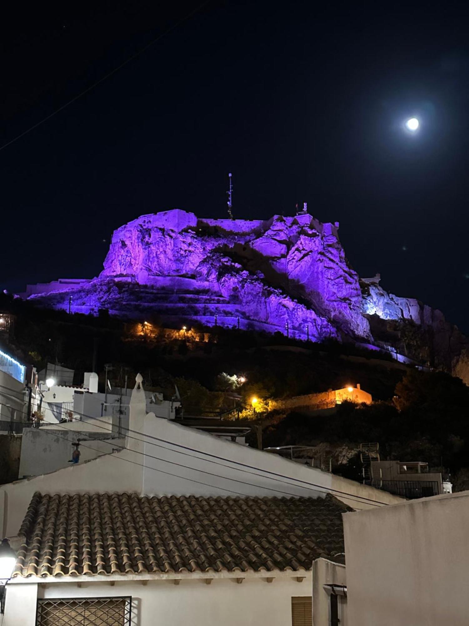 Nuevo Casco Antiguo, Playa Y Castillo Alicante Exterior foto